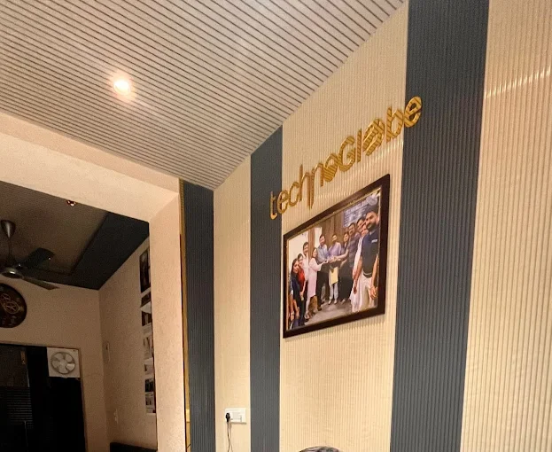 Gallery 7
